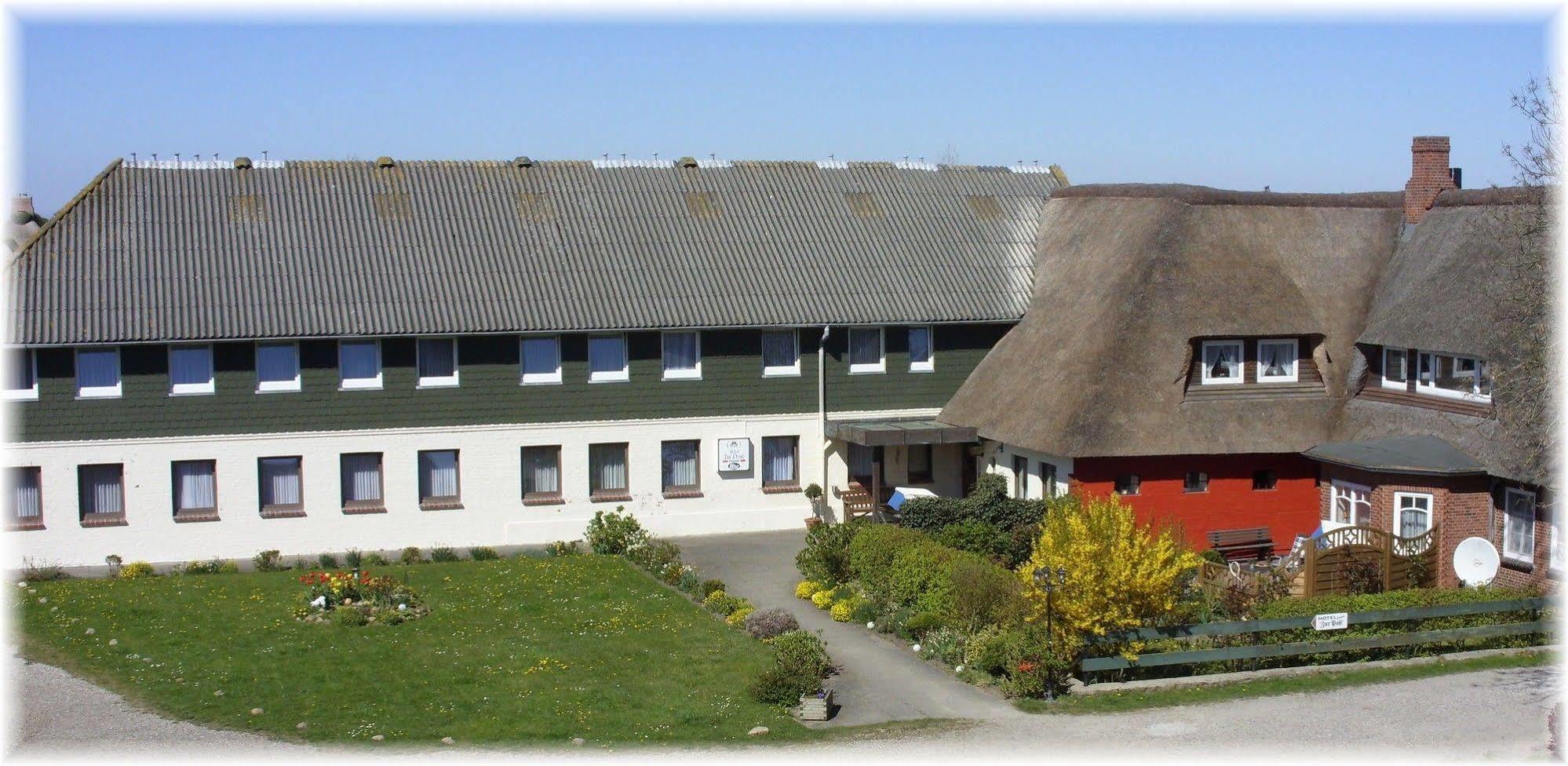 Ferienwohnungen Im Hotel Garni Zur Post Utersum Exteriér fotografie